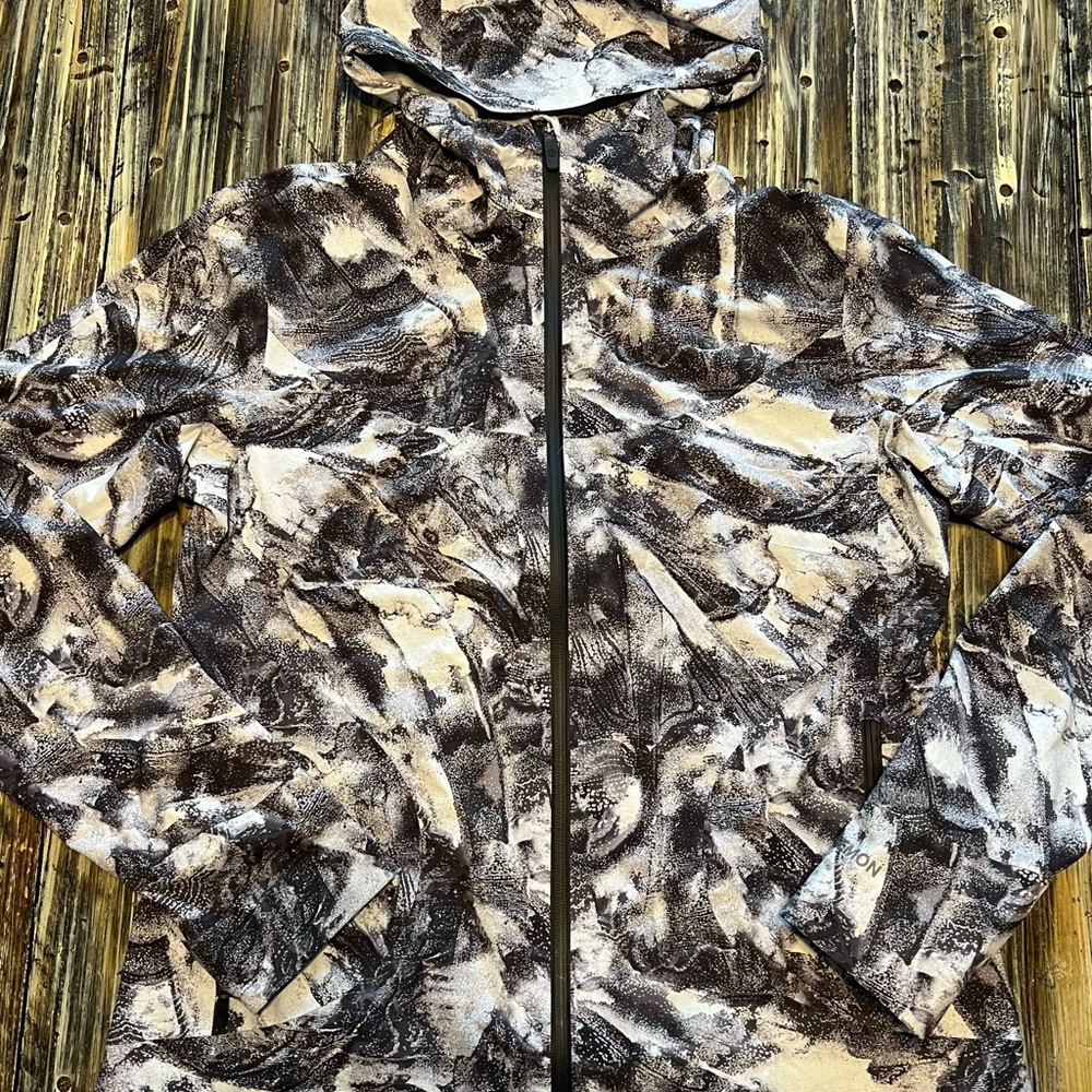 Lululemon Break a Trail Jacket Take Flight Grey Multi